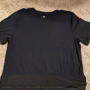 Lululemon top